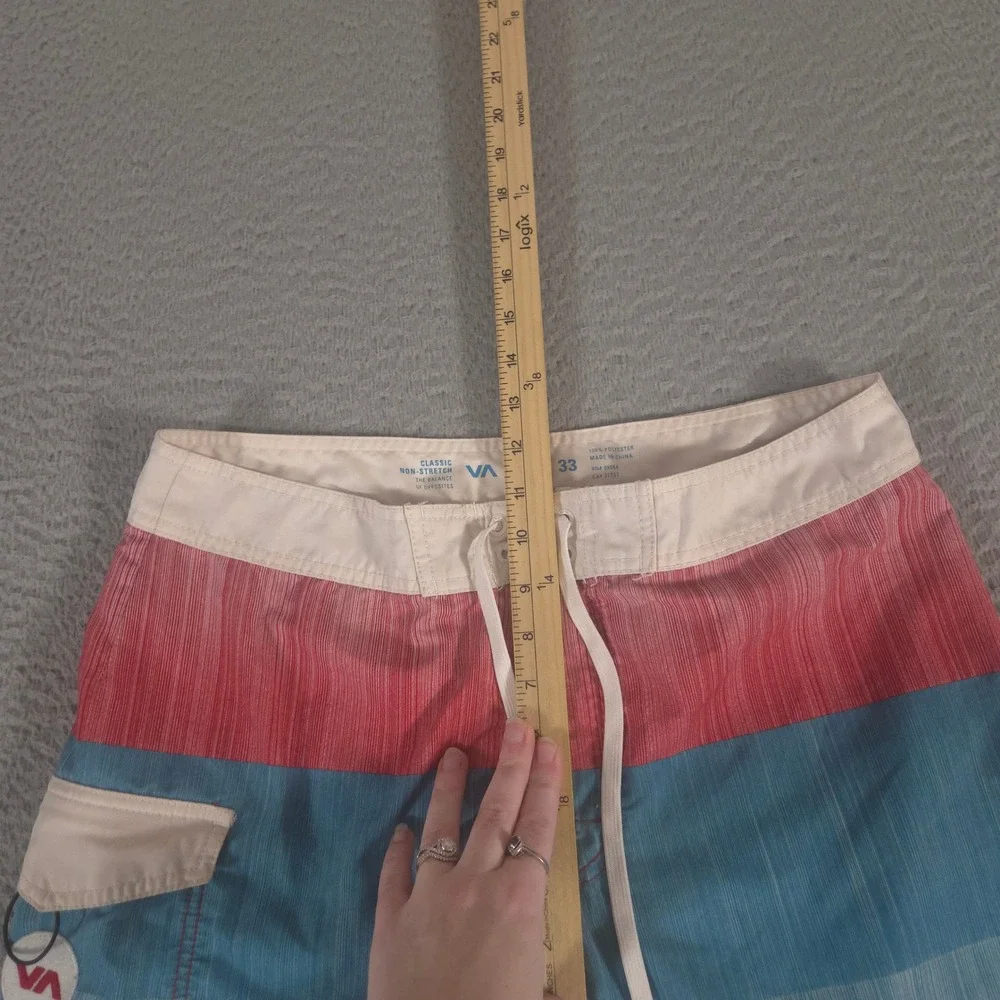 RVCA Shorts Mens 33 Red Blue Striped Board Classic Non-Stretch Pocket Swim Trunk
